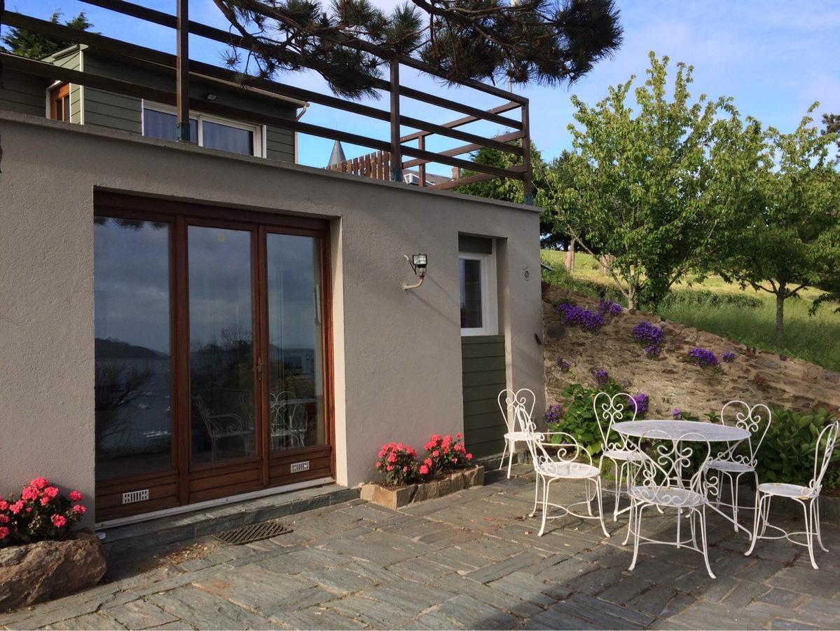 Cancale Port Mer, Les Pieds Dans L'Eau Apartment Екстериор снимка