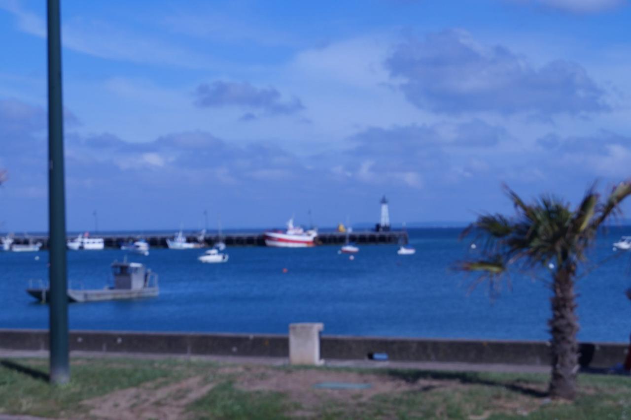 Cancale Port Mer, Les Pieds Dans L'Eau Apartment Екстериор снимка